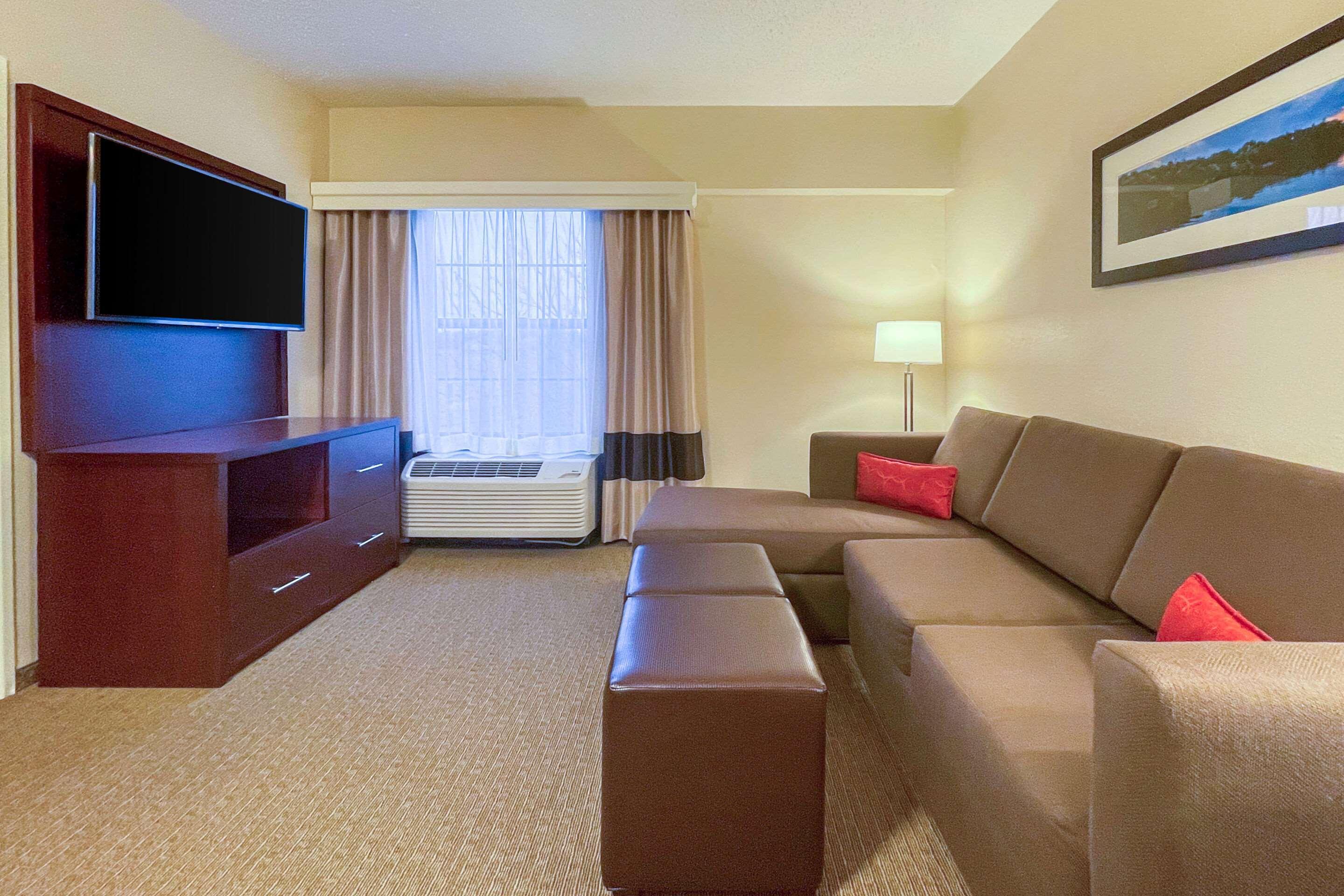 Comfort Suites Near Penn State - State College, Pa Екстер'єр фото