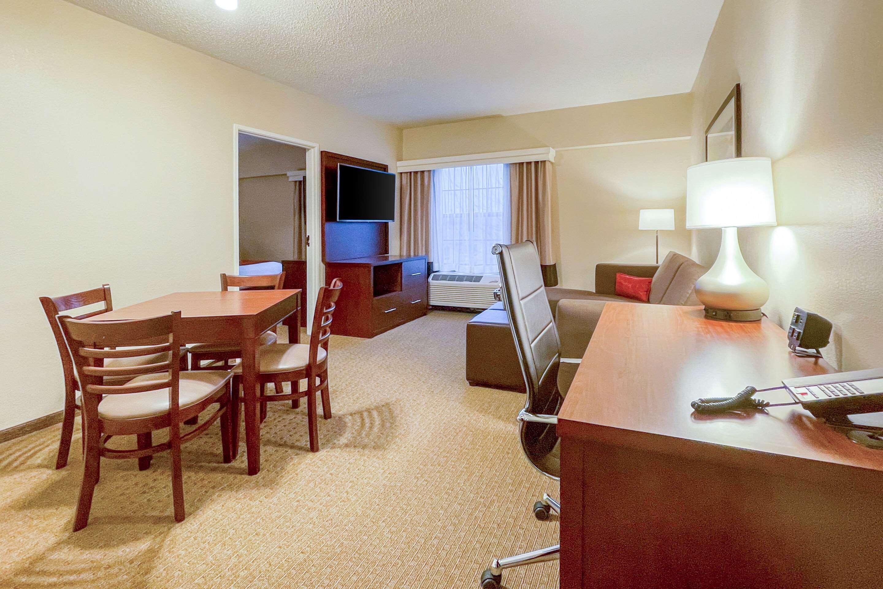Comfort Suites Near Penn State - State College, Pa Екстер'єр фото