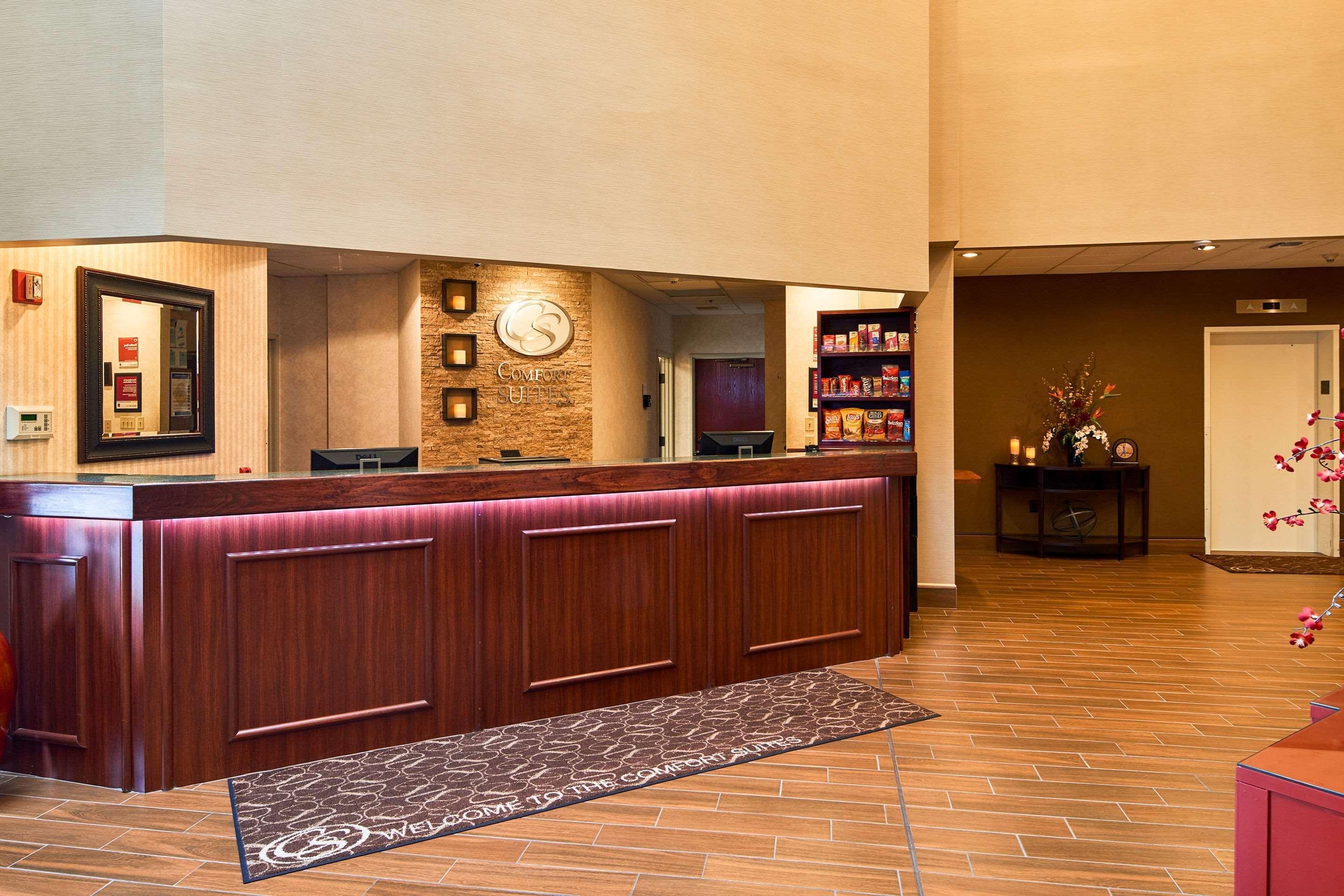 Comfort Suites Near Penn State - State College, Pa Екстер'єр фото