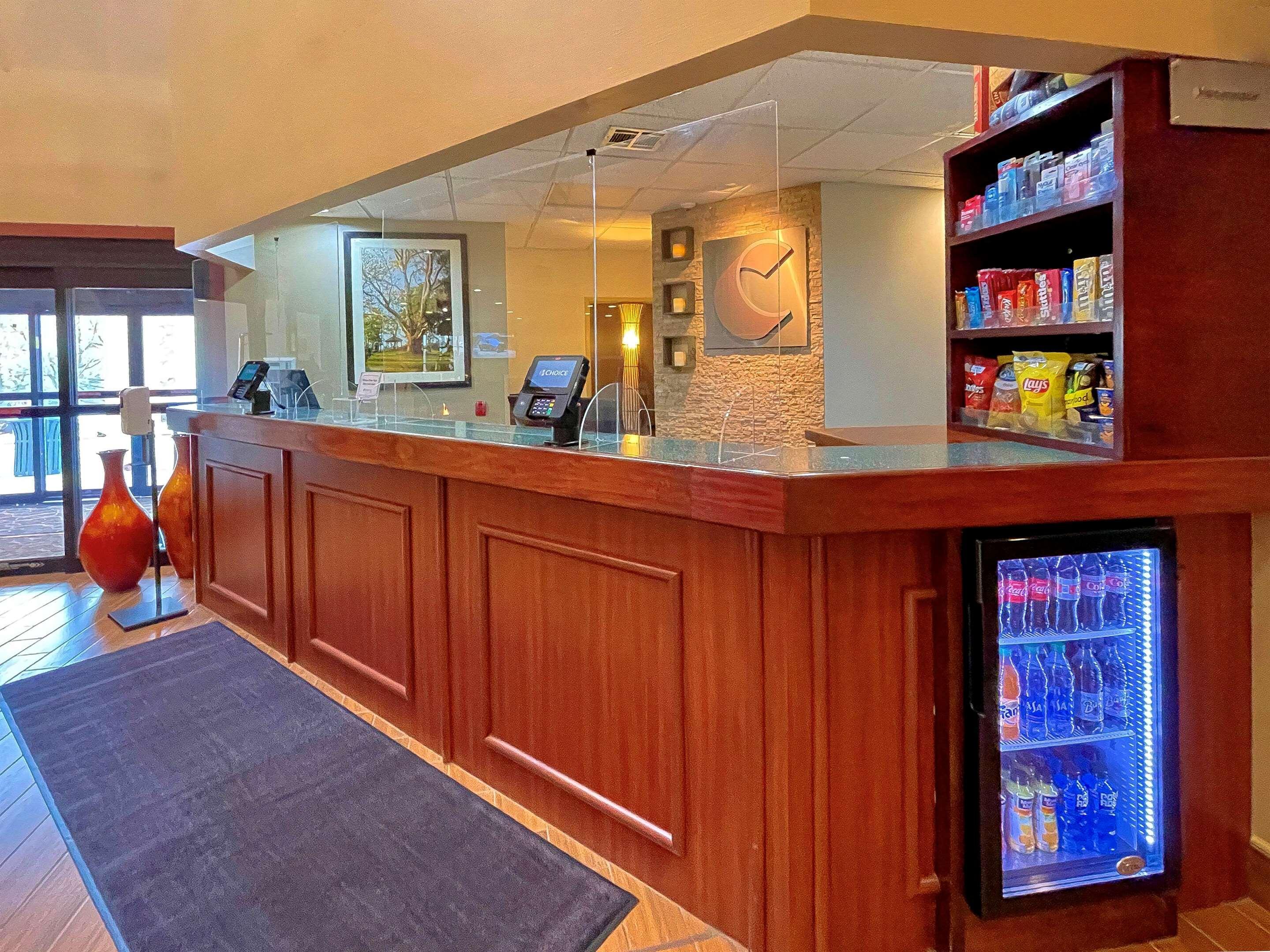Comfort Suites Near Penn State - State College, Pa Екстер'єр фото